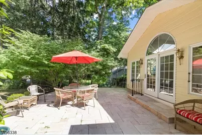 629 Lawlins Rd, Wyckoff Township, NJ 07481 - Photo 29