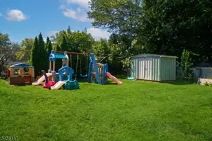30 Carlson Pl, Parsippany, NJ 07034 - Photo 15