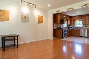 30 Carlson Pl, Parsippany, NJ 07034 - Photo 3