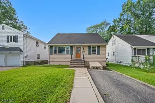 30 Carlson Pl, Parsippany, NJ 07034 - Photo 1