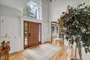 41 Chapin Ln, Bernards Township, NJ 07931 - Photo 3