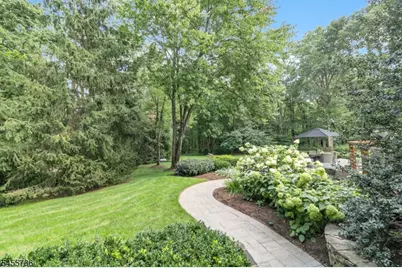 41 Chapin Ln, Bernards Township, NJ 07931 - Photo 45