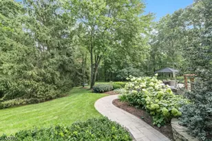 41 Chapin Ln, Bernards Township, NJ 07931 - Photo 45
