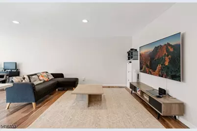 20 Jefferson St #A8, Hackensack, NJ 07601 - Photo 5