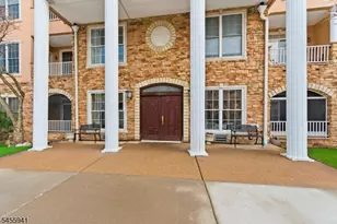 505 Cleveland Ln, Rockaway Township, NJ 07866 - Photo 3