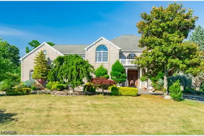 3 Topaz Ct, Marlboro Township, NJ 07746 - Photo 9