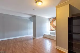 300 1st Ave, Elizabeth, NJ 07206 - Photo 5