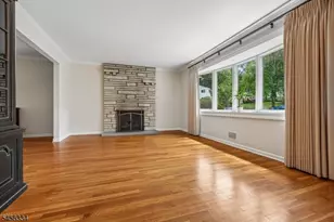 14 Burlington Rd, Berkeley Heights Township, NJ 07974 - Photo 11