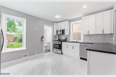 81 Westfield Ave, Elizabeth, NJ 07208 - Photo 11
