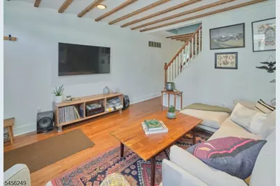 118 Clinton St, Lambertville, NJ 08530 - Photo 3