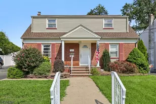 15-27 Parmelee Ave, Fair Lawn, NJ 07410 - Photo 1