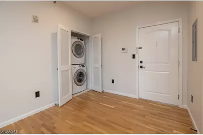351 S Broad St #403, Elizabeth, NJ 07202 - Photo 7