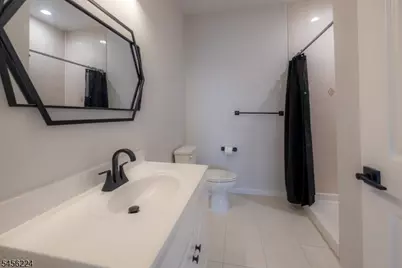 351 S Broad St #403, Elizabeth, NJ 07202 - Photo 11