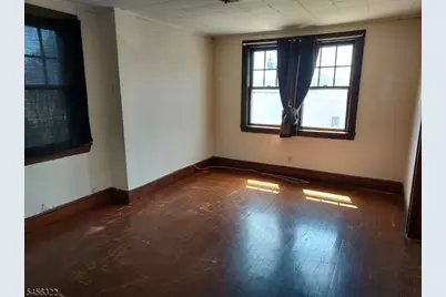 82 Roosevelt Ave, Belleville, NJ 07109 - Photo 3