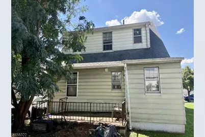 82 Roosevelt Ave, Belleville, NJ 07109 - Photo 5