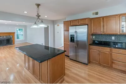 9 Chipwood Ln, North Brunswick Township, NJ 08902 - Photo 13