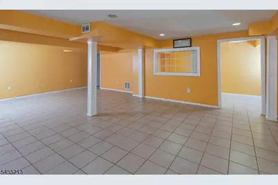 9 Chipwood Ln, North Brunswick Township, NJ 08902 - Photo 31