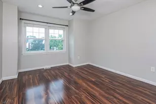 9 Chipwood Ln, North Brunswick Township, NJ 08902 - Photo 29