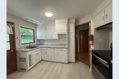 318 Palmer Rd, Denville, NJ 07834 - Photo 7