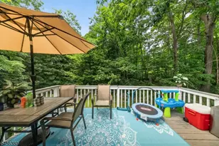 5 Lawrence Dr, Vernon, NJ 07422 - Photo 11