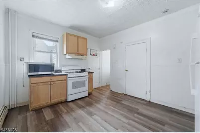 220 Inslee Pl, Elizabeth, NJ 07206 - Photo 11