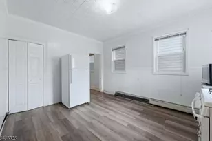 220 Inslee Pl, Elizabeth, NJ 07206 - Photo 13