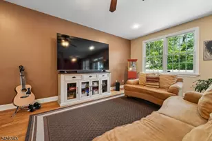3204 Kickapoo Ave, Point Pleasant Beach, NJ 08742 - Photo 3