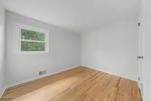 11 Dolly Dr, Parsippany, NJ 07054 - Photo 33