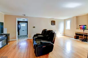 2758 Larchmont Rd, Union Township, NJ 07083 - Photo 7
