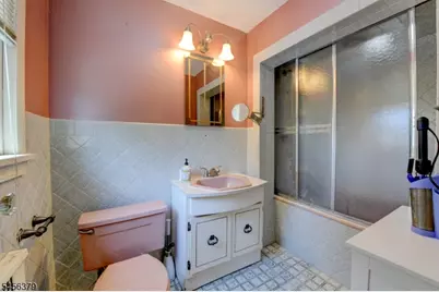 2758 Larchmont Rd, Union Township, NJ 07083 - Photo 25