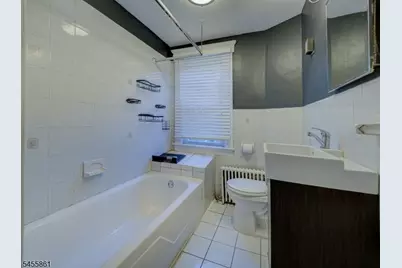 251 N 7th Ave, Manville, NJ 08835 - Photo 15