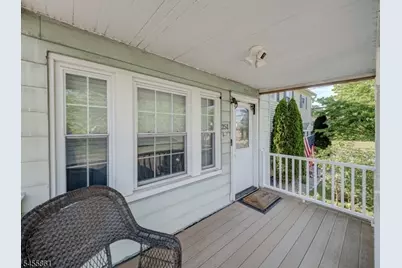 251 N 7th Ave, Manville, NJ 08835 - Photo 3