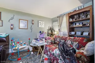 589 S Main St, Phillipsburg, NJ 08865 - Photo 7