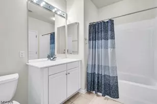 7110 Westover Way, Franklin Township, NJ 08873 - Photo 27