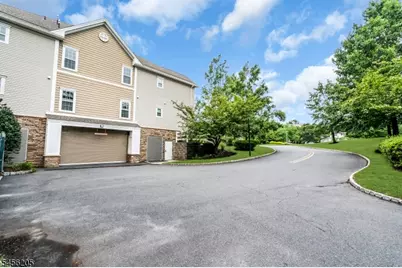 7110 Westover Way #7110, Franklin Township, NJ 08873 - Photo 43
