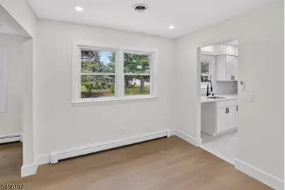 124 Northumberland Dr, Berkeley Township, NJ 08757 - Photo 19