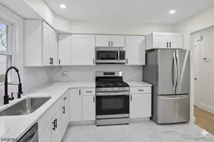 124 Northumberland Dr, Berkeley Township, NJ 08757 - Photo 11