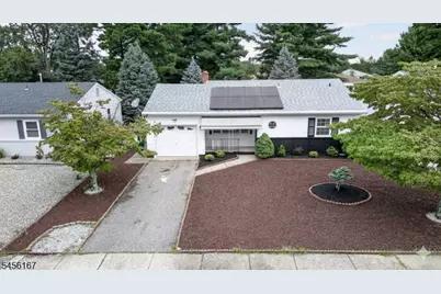 124 Northumberland Dr, Berkeley Township, NJ 08757 - Photo 37