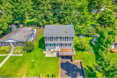 13 Hopatchung Rd, Hopatcong, NJ 07843 - Photo 19