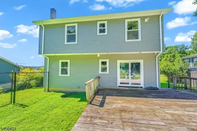 13 Hopatchung Rd, Hopatcong, NJ 07843 - Photo 25