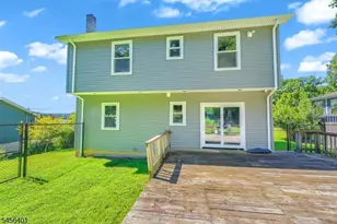 13 Hopatchung Rd, Hopatcong, NJ 07843 - Photo 25