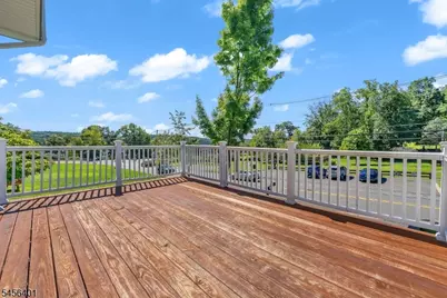 13 Hopatchung Rd, Hopatcong, NJ 07843 - Photo 9