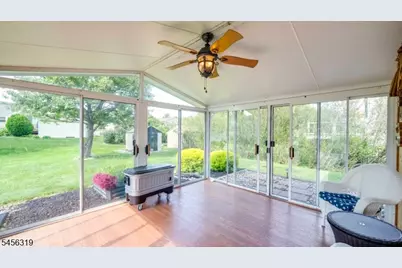 252 W Warren St, Washington Boro, NJ 07882 - Photo 17