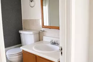301 Penfield Pl, Dunellen, NJ 08812 - Photo 11