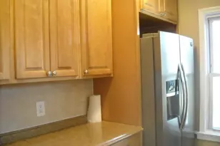 301 Penfield Pl, Dunellen, NJ 08812 - Photo 1