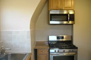 301 Penfield Pl, Dunellen, NJ 08812 - Photo 3