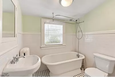 636 Prospect St, Westfield, NJ 07090 - Photo 35