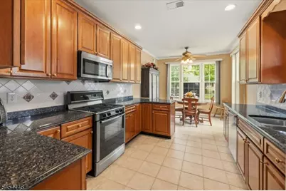 11 Disbro Ln, Franklin Township, NJ 08873 - Photo 5