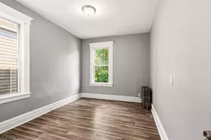 176 Hollywood Ave, East Orange, NJ 07018 - Photo 7