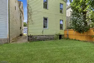 176 Hollywood Ave, East Orange, NJ 07018 - Photo 13